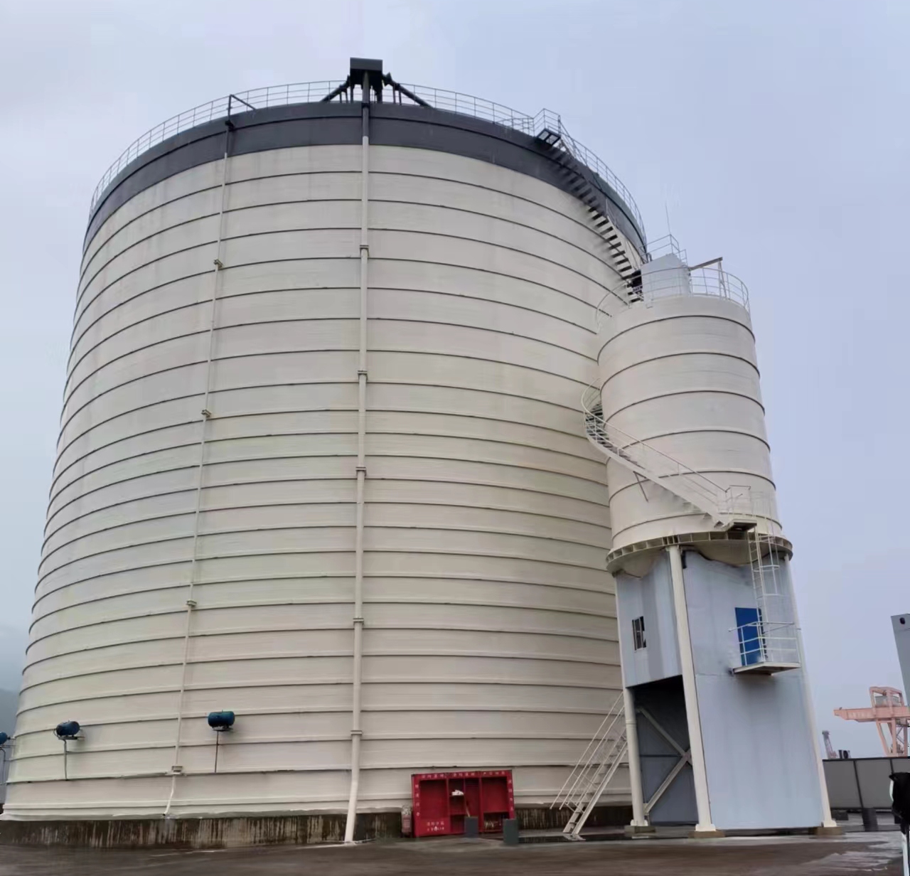 和政10万吨水泥钢板库